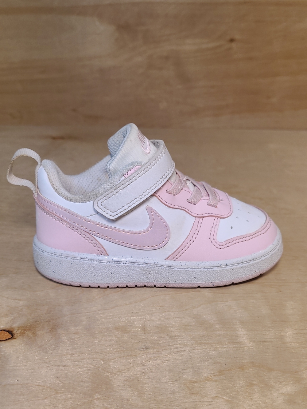 Nike Court Borough Low Pink White Leather Size 6.5C Toddler Shoes